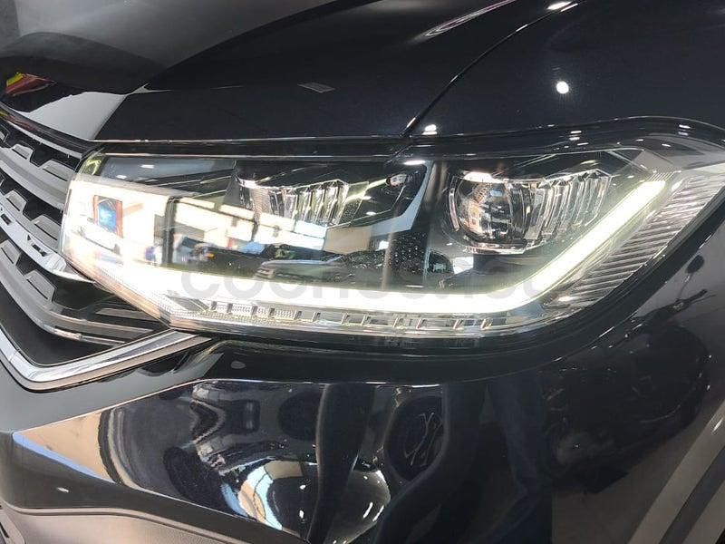 Usado VW T-Cross Sportline 150 CV (110 kW) 2021 Negro SUV
