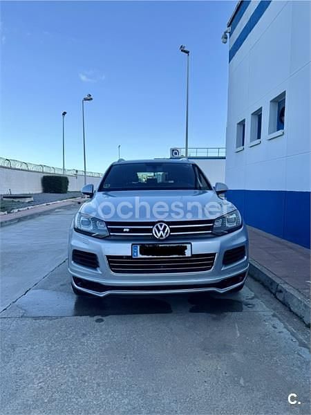 Usado VW Touareg 245 CV (180 kW) 2014 Gris / plata SUV