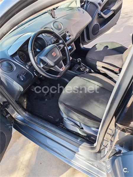 Gris / plata Usado 2012 Seat Ibiza ST FR Familiar | 4200 € (Buen precio) - Imagen 1/4