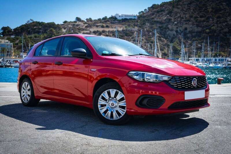 Rojo Usado 2019 Fiat Tipo Pop Utilitario | 9200 € (Buen precio) - Imagen 1/4