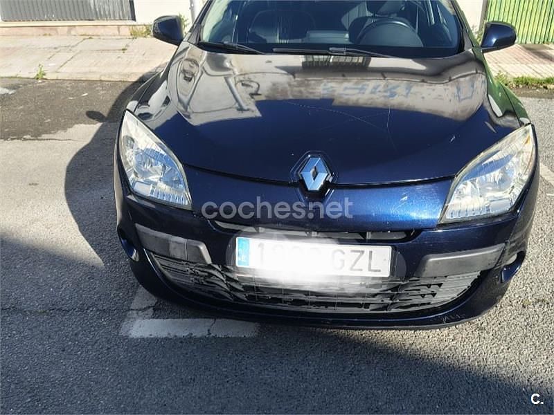 Usado Renault Mégane 85 CV (62 kW) 2010 Negro Berlina