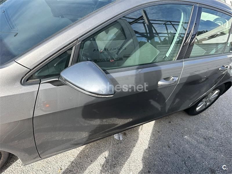 Usado VW Golf VII Edition 110 CV (80 kW) 2015 Gris / plata Berlina