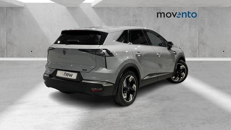 Usado Renault Symbioz Iconic 145 CV (106 kW) 2025 Gris / plata SUV