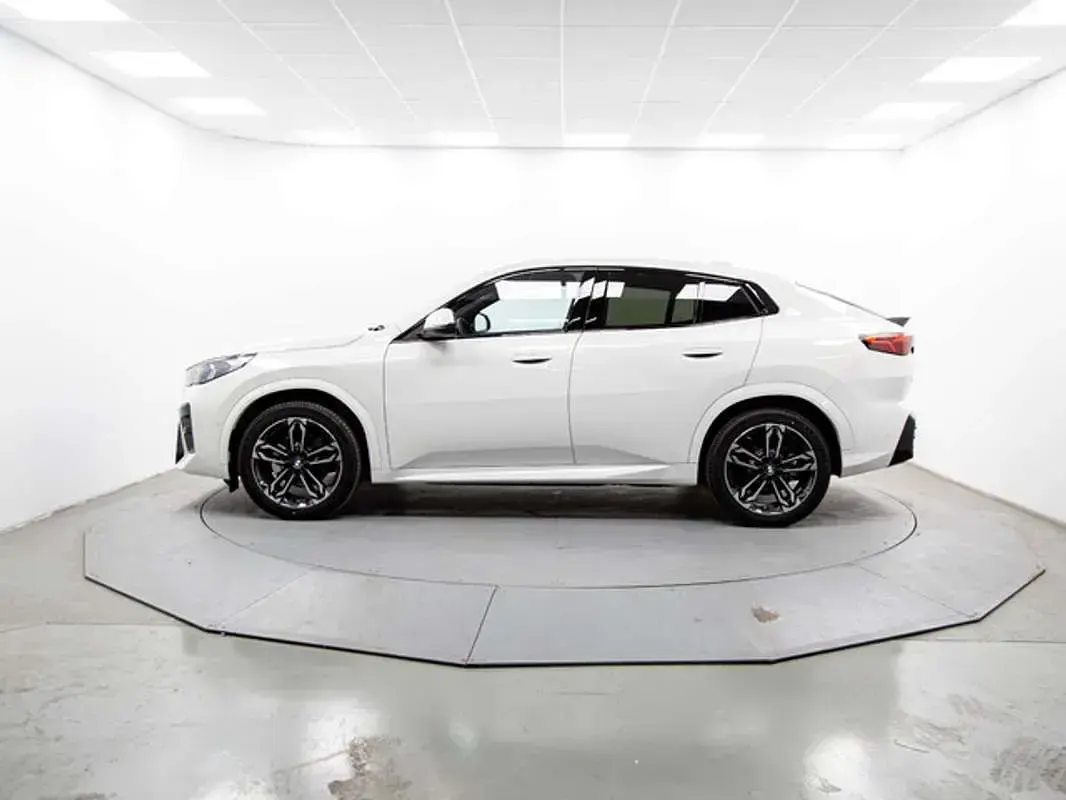 Nuevo BMW iX2 150 kW (204 CV) 2026 Blanco SUV