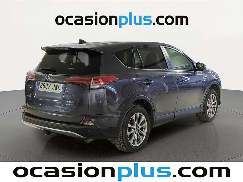 Usado Toyota RAV4 Executive 197 CV (144 kW) 2017 Gris SUV