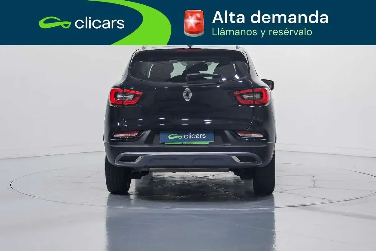 Usado Renault Kadjar Zen 140 CV (102 kW) 2022 Negro SUV