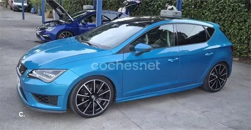 Usado Seat Leon CUPRA 290 CV (213 kW) 2016 Azul Berlina