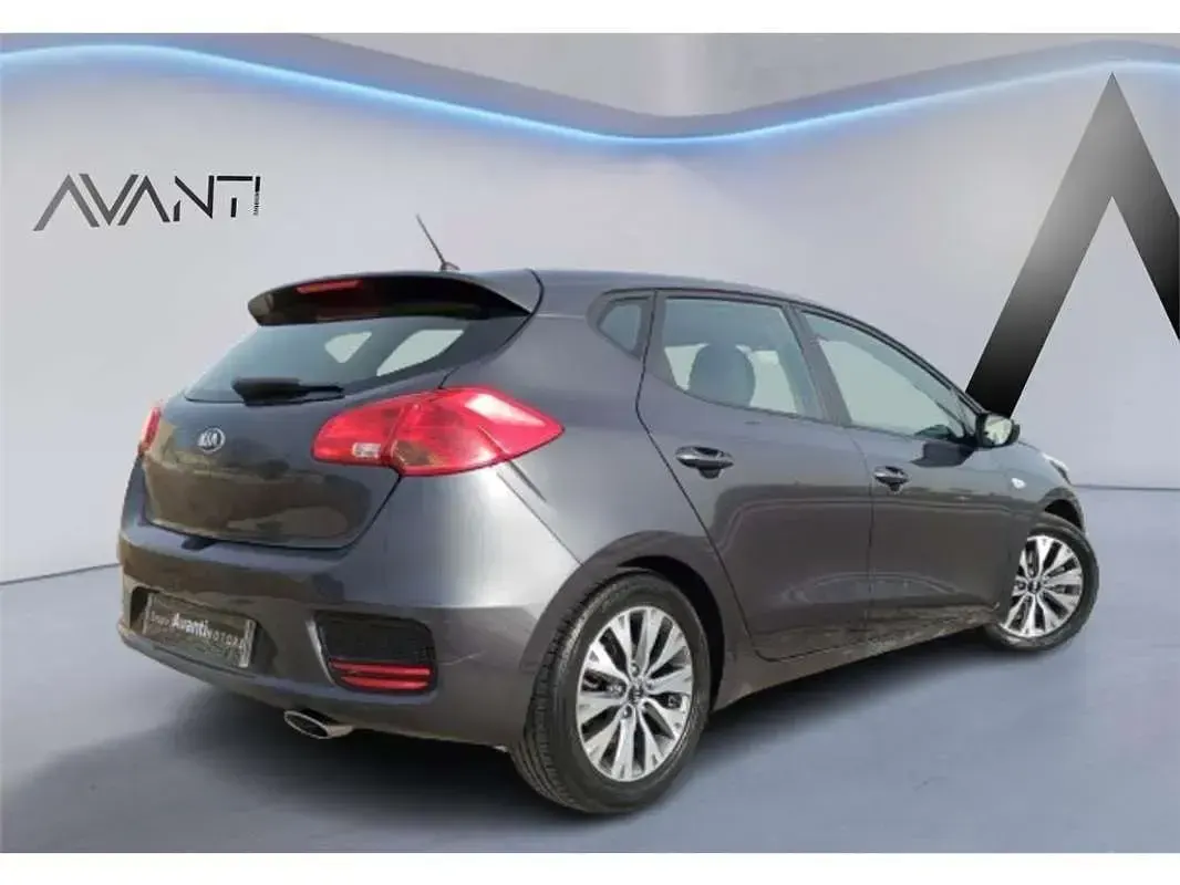 Usado Kia Ceed Plus 99 CV (72 kW) 2018 Utilitario