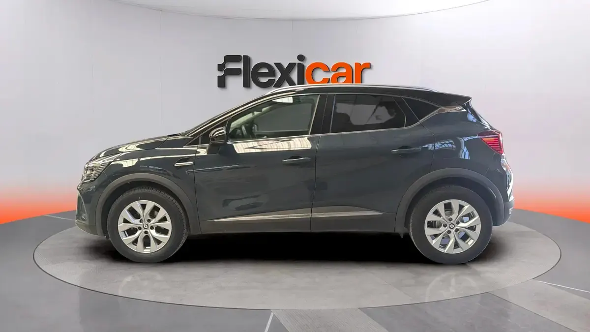 Usado Renault Captur Equilibre 91 CV (66 kW) 2022 Gris SUV