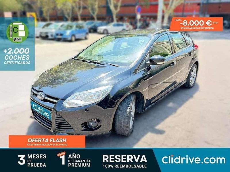 Gris Usado 2013 Ford Focus Familiar | 7290 € (Precio justo) - Imagen 1/3
