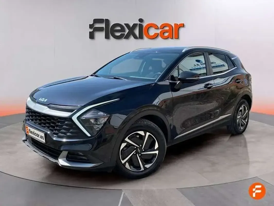 Usado Kia Sportage 136 CV (100 kW) 2023 Negro SUV
