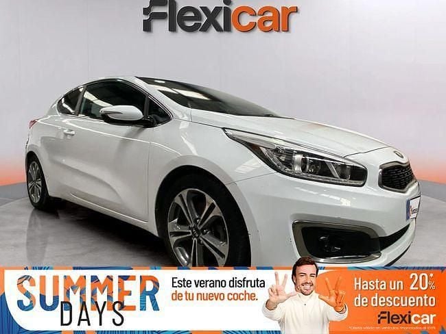 Blanco Usado 2016 Kia Ceed GT GT-Line Utilitario | 12.490 € (Buen precio) - Imagen 1/4