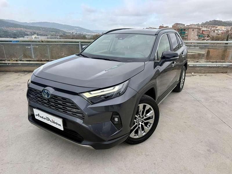 Usado Toyota RAV4 Hybrid Luxury 218 CV (160 kW) 2022 Gris SUV