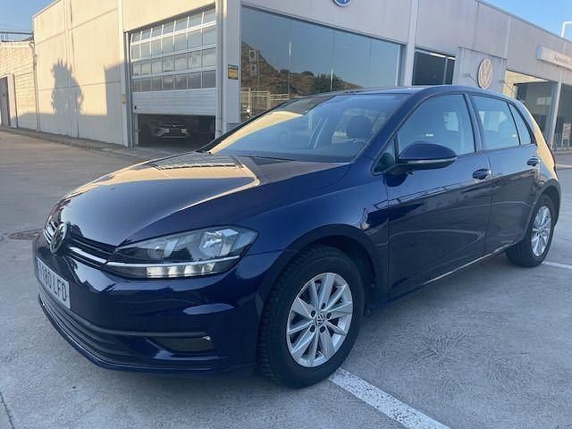 Azul Usado 2020 VW Golf VII Edition Berlina | 17.490 € (Precio justo) - Imagen 1/4