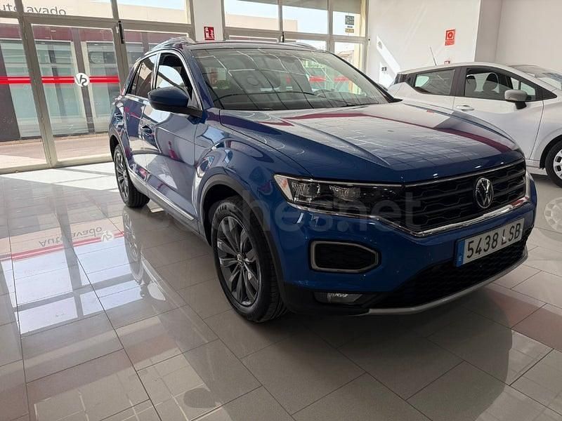 Usado VW T-Roc Sportline 150 CV (110 kW) 2021 Azul SUV