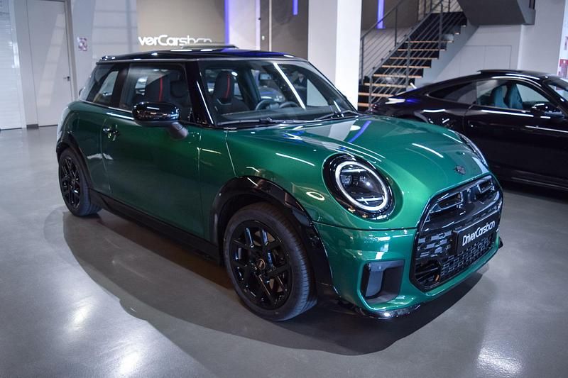 Verde Usado 2025 Mini John Cooper Works Utilitario | 36.900 € - Imagen 1/4
