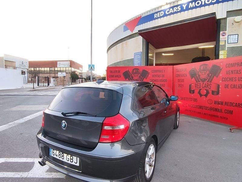 Usado BMW 118 143 CV (105 kW) 2008 Gris / plata Utilitario