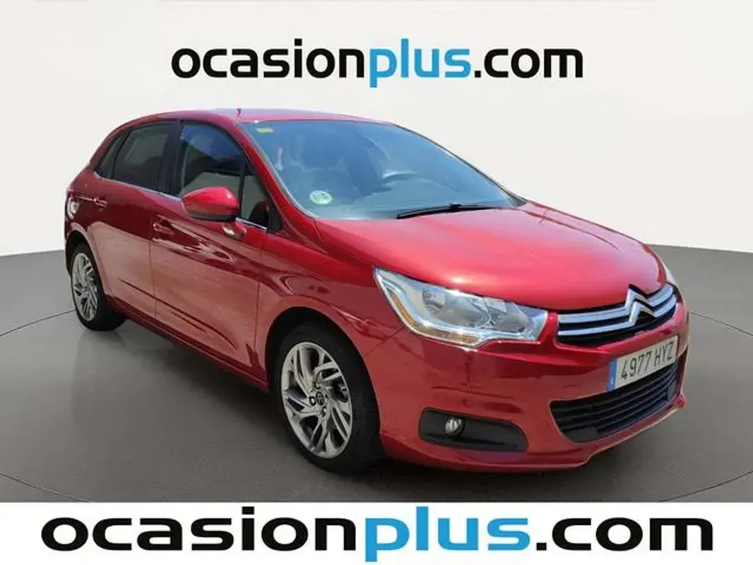 Usado Citroën C4 114 CV (83 kW) 2014 Rojo Utilitario