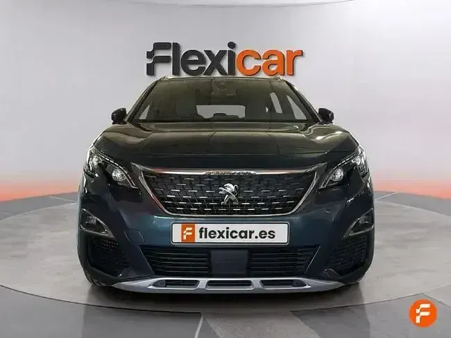 Usado Peugeot 5008 GT-line 130 CV (95 kW) 2019 Verde SUV