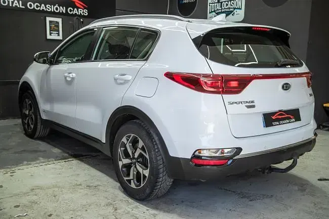 Usado Kia Sportage 136 CV (100 kW) 2020 Blanco SUV