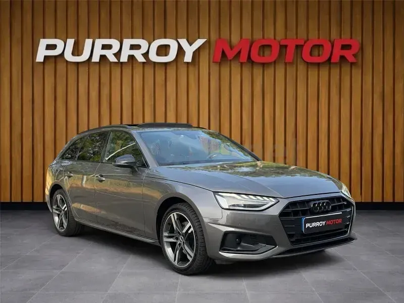 Usado Audi A4 163 CV (119 kW) 2022 Gris / plata Familiar
