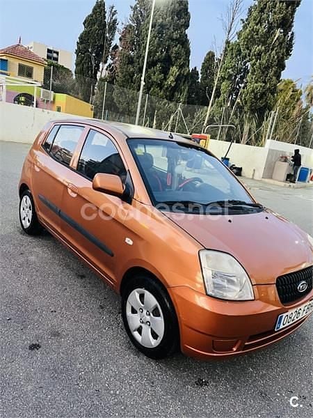 Usado Kia Picanto LX 61 CV (44 kW) 2006 Naranja Utilitario