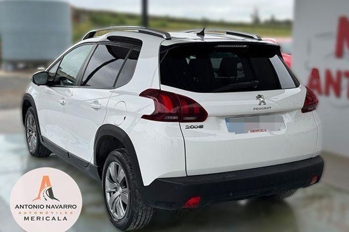 Usado Peugeot 2008 Active 90 CV (66 kW) 2019 SUV