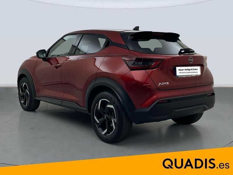 Usado Nissan Juke N-Connecta 114 CV (83 kW) 2023 Rojo SUV