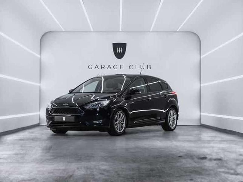 Usado Ford Focus Trend+ 120 CV (88 kW) 2016 Negro Utilitario