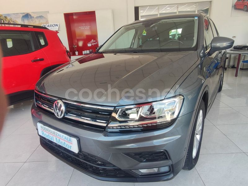 Verde Usado 2019 VW Tiguan Advance SUV | 23.895 € (Buen precio) - Imagen 1/4