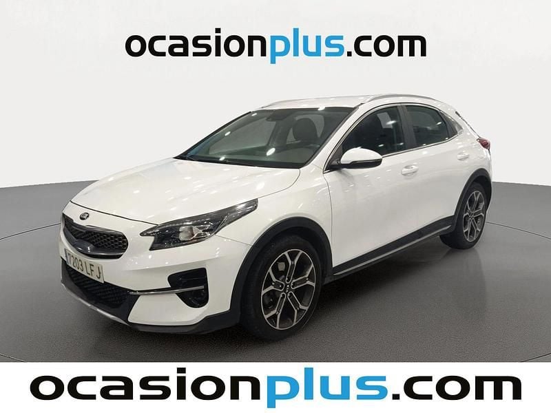Usado Kia XCeed 140 HP (102 kW) 2020 Branco SUV