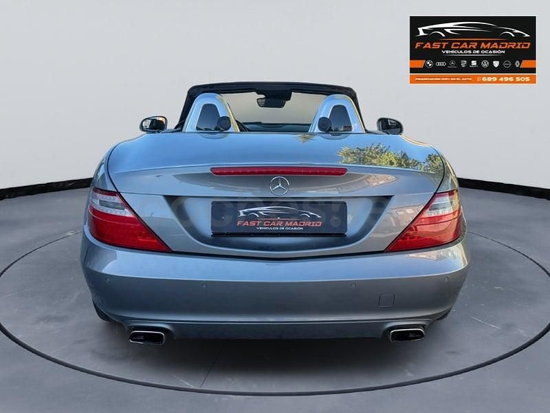 Usado Mercedes SLK200 184 CV (135 kW) 2012 Gris / plata Descapotable