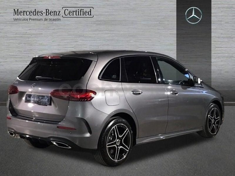 Usado Mercedes B250e 218 CV (160 kW) 2025 Gris montaña Utilitario
