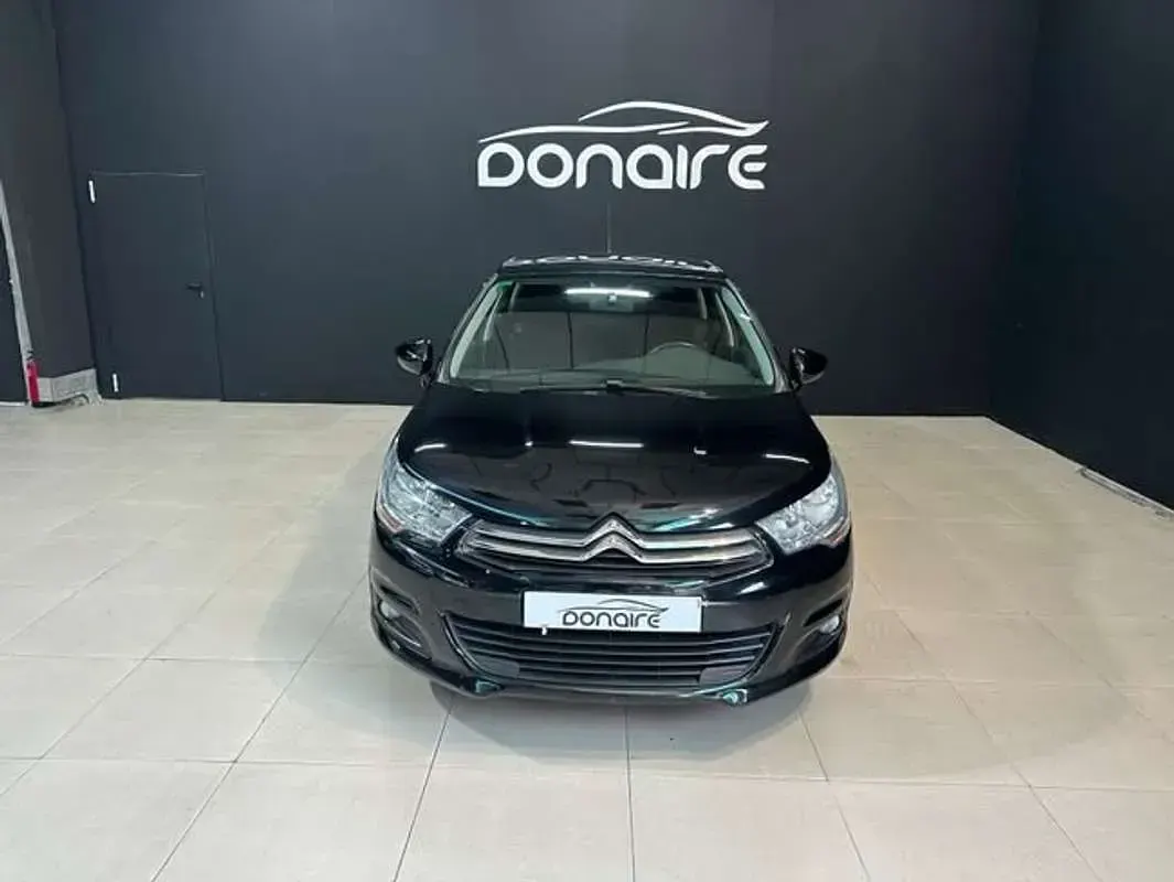 Usado Citroën C4 Attraction 95 CV (69 kW) 2014 Negro Utilitario