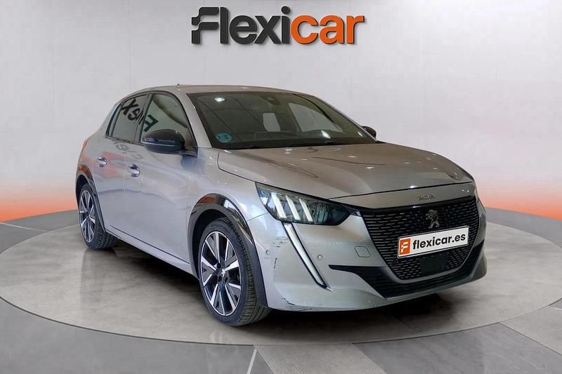 Gris Usado 2020 Peugeot 208 GT-line Utilitario | 12.790 € (Precio justo) - Imagen 1/4