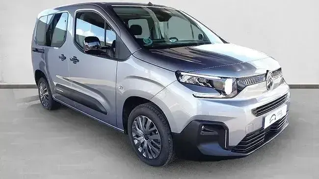 Usado Citroën Berlingo 100 CV (73 kW) 2025 Gris Monovolumen