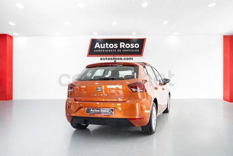 Usado Seat Ibiza Style 95 CV (69 kW) 2018 Naranja Utilitario