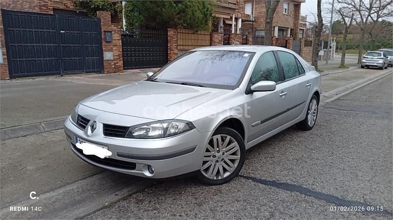 Usado Renault Laguna III Privilege 150 CV (110 kW) 2008 Gris / plata Berlina