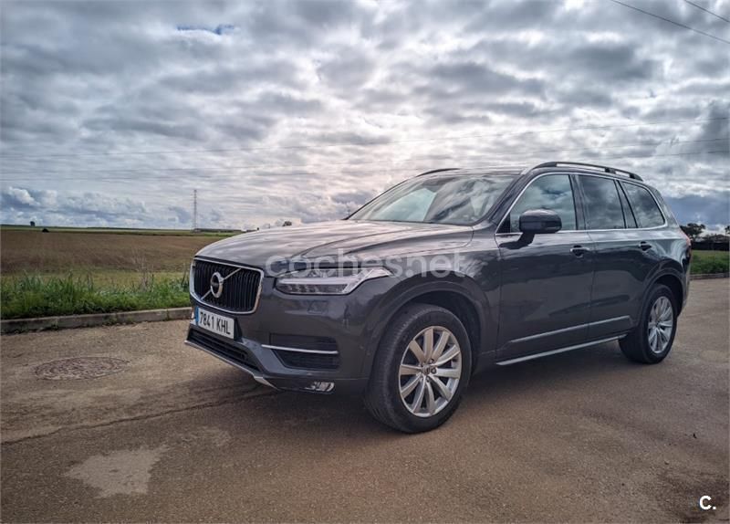 Gris / plata Usado 2018 Volvo XC90 Momentum SUV | 23.995 € (Buen precio) - Imagen 1/1