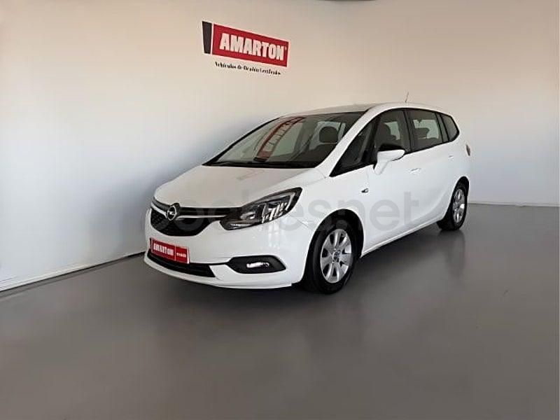 Usado Opel Zafira Family 140 CV (102 kW) 2018 Blanco Monovolumen