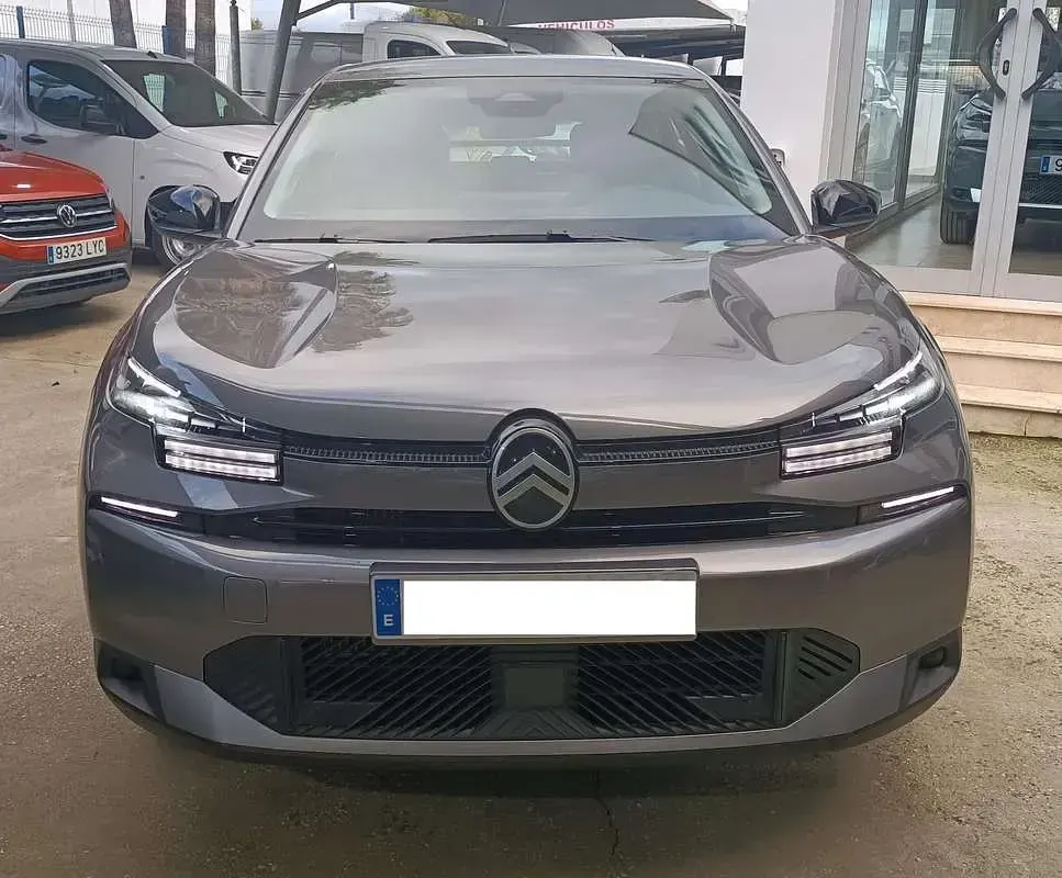 Nuevo Citroën C4 111 CV (81 kW) 2026 Gris SUV