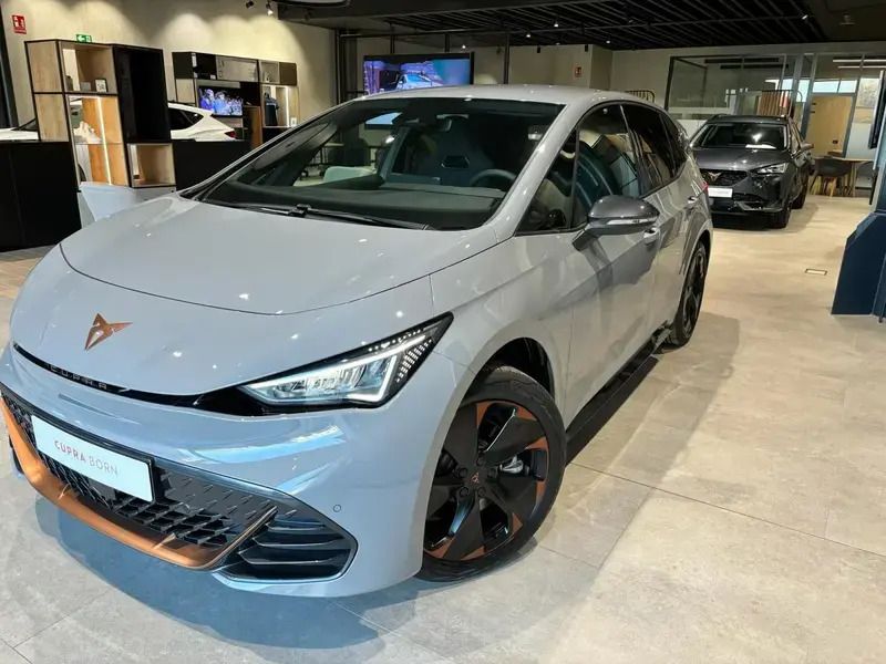 Nuevo 2024 Cupra Born e-Boost Utilitario | 37.900 € (Caro) - Imagen 1/4