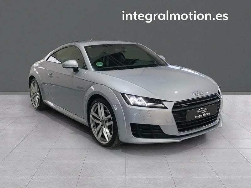 Usado Audi TT Premium 229 CV (168 kW) 2018 Gris Coupe