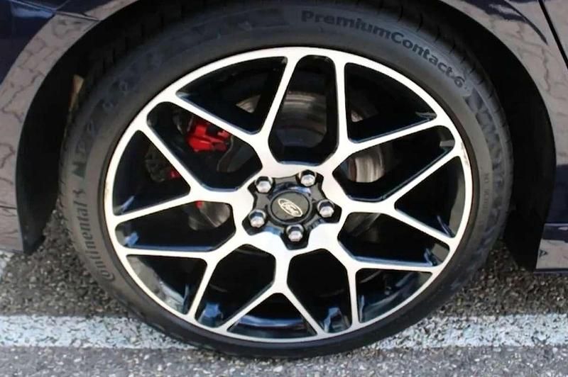 Usado Ford Mondeo ST-Line 193 CV (141 kW) 2021 Azul Familiar