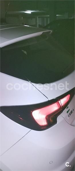 Usado Opel Astra Selective 125 CV (91 kW) 2018 Blanco Berlina