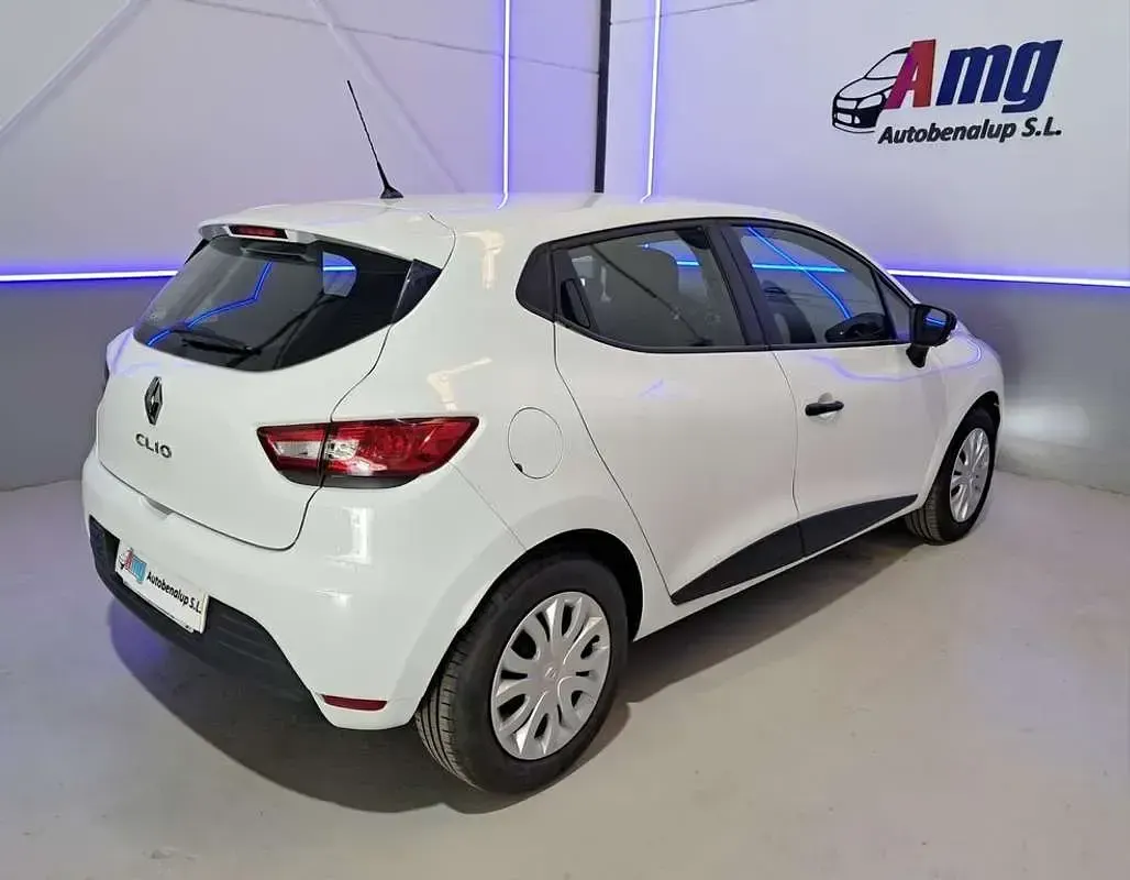 Usado Renault Clio IV Business 75 CV (55 kW) 2019 Blanco Utilitario