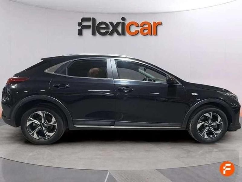 Usado Kia XCeed 120 CV (88 kW) 2023 Negro SUV