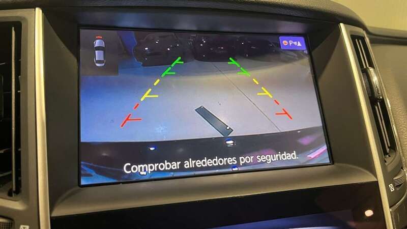 Usado Infiniti Q50 Premium 170 CV (125 kW) 2017 Negro Berlina