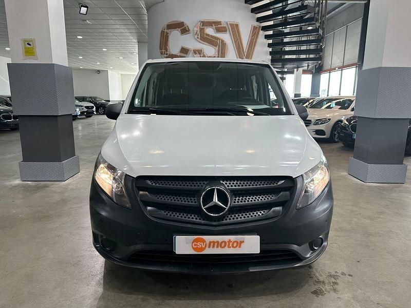 Usado Mercedes Vito 136 CV (100 kW) 2022 Blanco Van