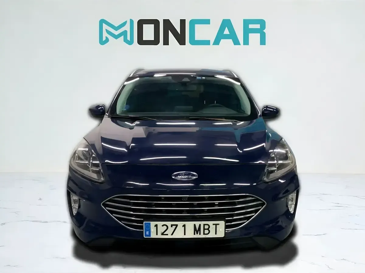 Usado Ford Kuga Titanium 190 CV (139 kW) 2022 Azul SUV